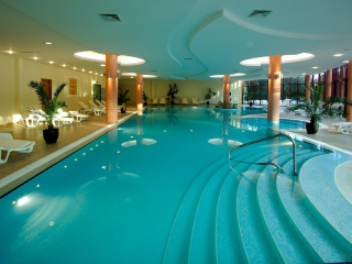 APOLLO GOLDEN SANDS - INDOOR POOL